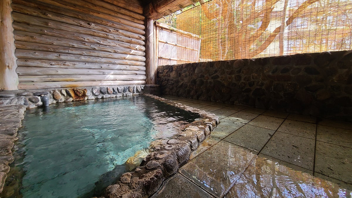 花禅の庄 男性用露天風呂